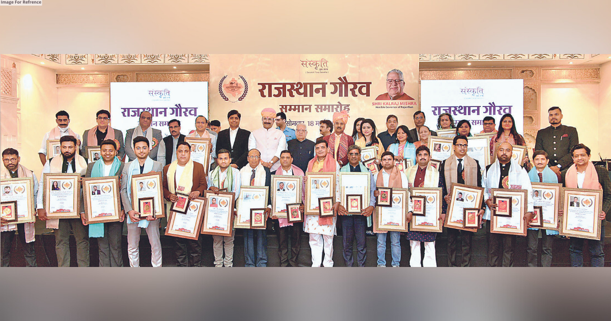 Guv honours 31 personalities with Rajasthan Gaurav Samman
